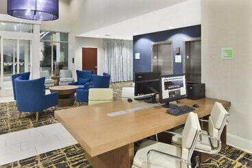 בית מלון כפרי Holiday Inn Augusta West I 20, An Ihg