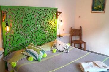 هتل Vent Des Dunes