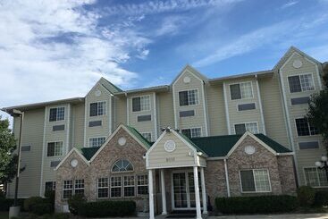 Microtel Inn & Suites By Wyndham Indianapolis Airport