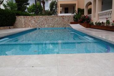 Apartamentos S Olivera