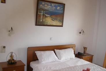 דירות לתיירים Evridiki Apartments