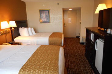 酒店 Quality Inn Near Hampton Coliseum