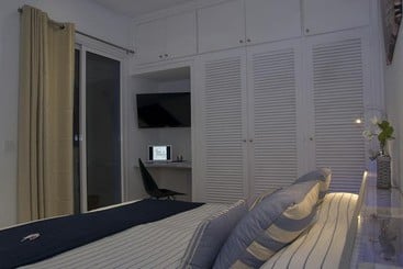 هتل Outsite Ibiza