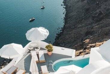 هتل Ikies Santorini