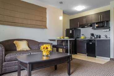 ホテル Mainstay Suites Winnipeg