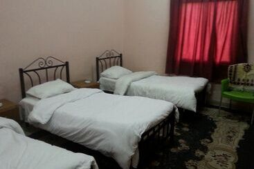 هتل Roman Theater