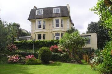 هتل Elmington House  Adults Only