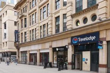 فندق Travelodge Cardiff Central Queen Street