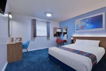 호텔 Travelodge Torquay