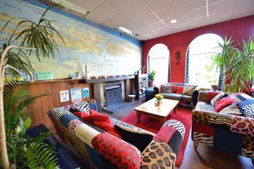 هاستل Oban Backpackers
