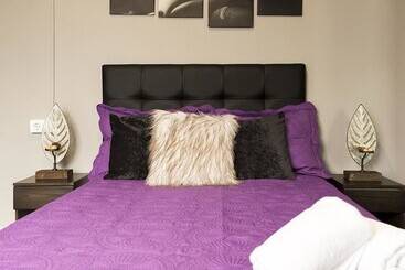 住宿加早餐  Estrella Suites   Hostel