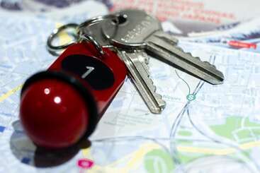 여관 Shivas City Apart