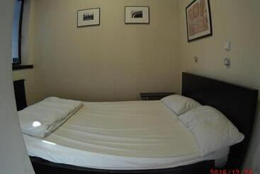 Hostels Meetingpoint