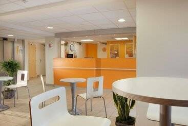 בית מלון כפרי Premiere Classe Pau Est Bizanos