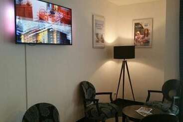 هتل آپارتمان Nemea Appart Hotel Home Suite Nancy Centre