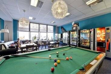 هاستل Plus Prague