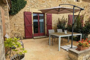 Bed and Breakfast Domaine De Fleurie