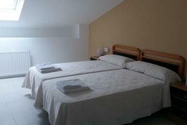 پانسیون Pensión El Tabanu