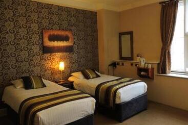 Отель Bacon Arms, Newbury