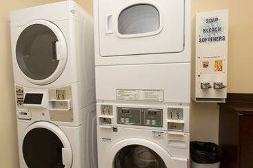 فندق Holiday Inn Express & Suites Whitecourt, An Ihg