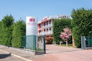 فندق Mediterraneo