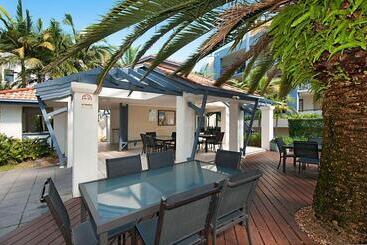 酒店 Sandcastles On The Broadwater