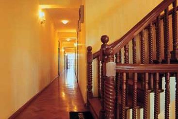 هتل Shwe Thazin Sittway