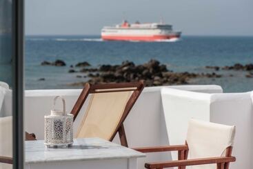 فندق Tania Milos