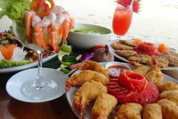 Phi Phi Relax Beach Resort