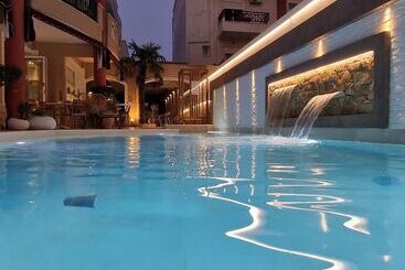 公寓式酒店  Evilion Sea And Sun