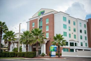 Holiday Inn Express Hotel & Suites Chaffee   Jacksonville West, An Ihg