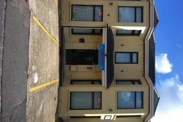 Хостел Aberdeen Guest House