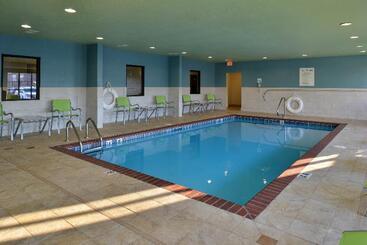 Holiday Inn Express Hotel & Suites Lonoke I 40, An Ihg