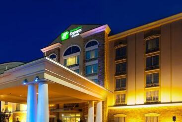 酒店 Holiday Inn Express & Suites Columbus At Northlake, An Ihg