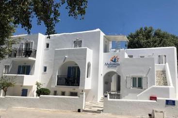 Malamas Apartments