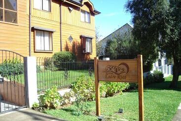 ユースホステル Hostal Entre Rios