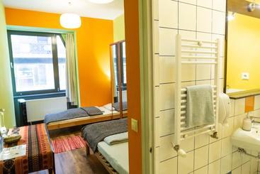 Bazar Hostel