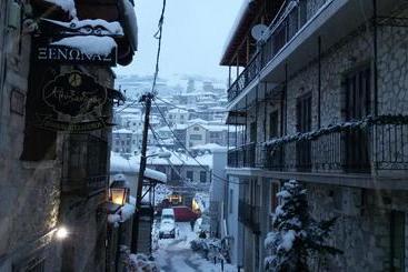 هتل Alexandros Guesthouse
