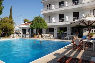 Hotel Apollon Resort