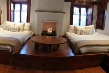 Отель Astraka Guesthouse I