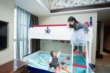 Отель Crowne Plaza Hefei, An Ihg