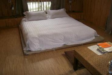 Отель Flower Inn Westlake Hangzhou