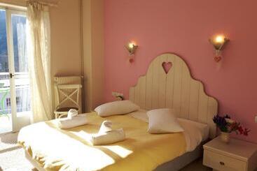 Отель Odos Kentavron