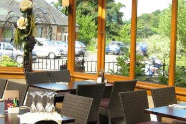 پانسیون Laird And Dog Inn