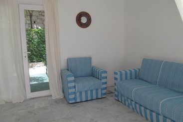 Serena Suites Aparthotel