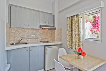 هتل آپارتمان Venezia Bungalows