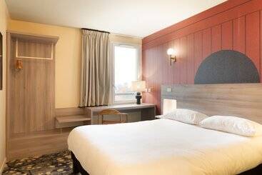 هتل Ibis Styles Versailles Saint Quentin En Yvelines