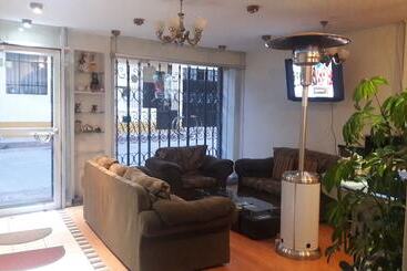 فندق La Casa De Manuelita Inn