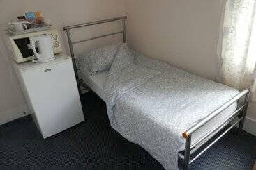 Shamrock Guest House