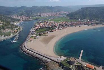 ペンション Ada S Guest House